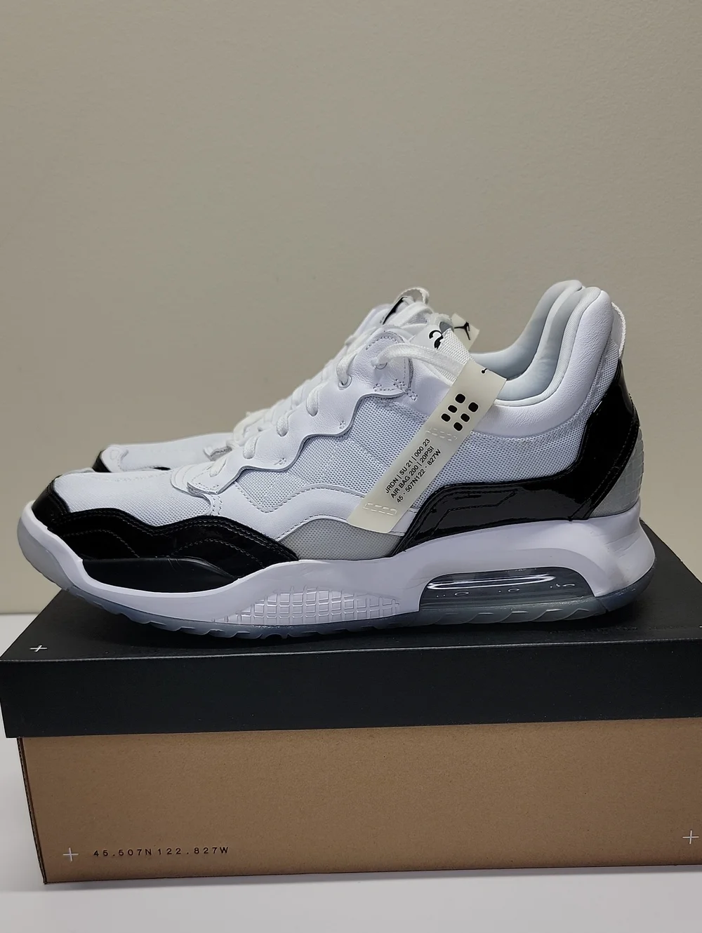 Jordan MA2 Concord White/Black-Court Purple Low-Top Sneakers Men's 15 Excellent